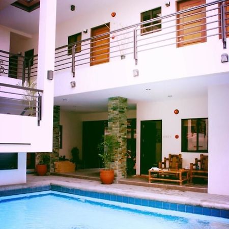 Elyseah Condotel อังเฮเลส ภายนอก รูปภาพ