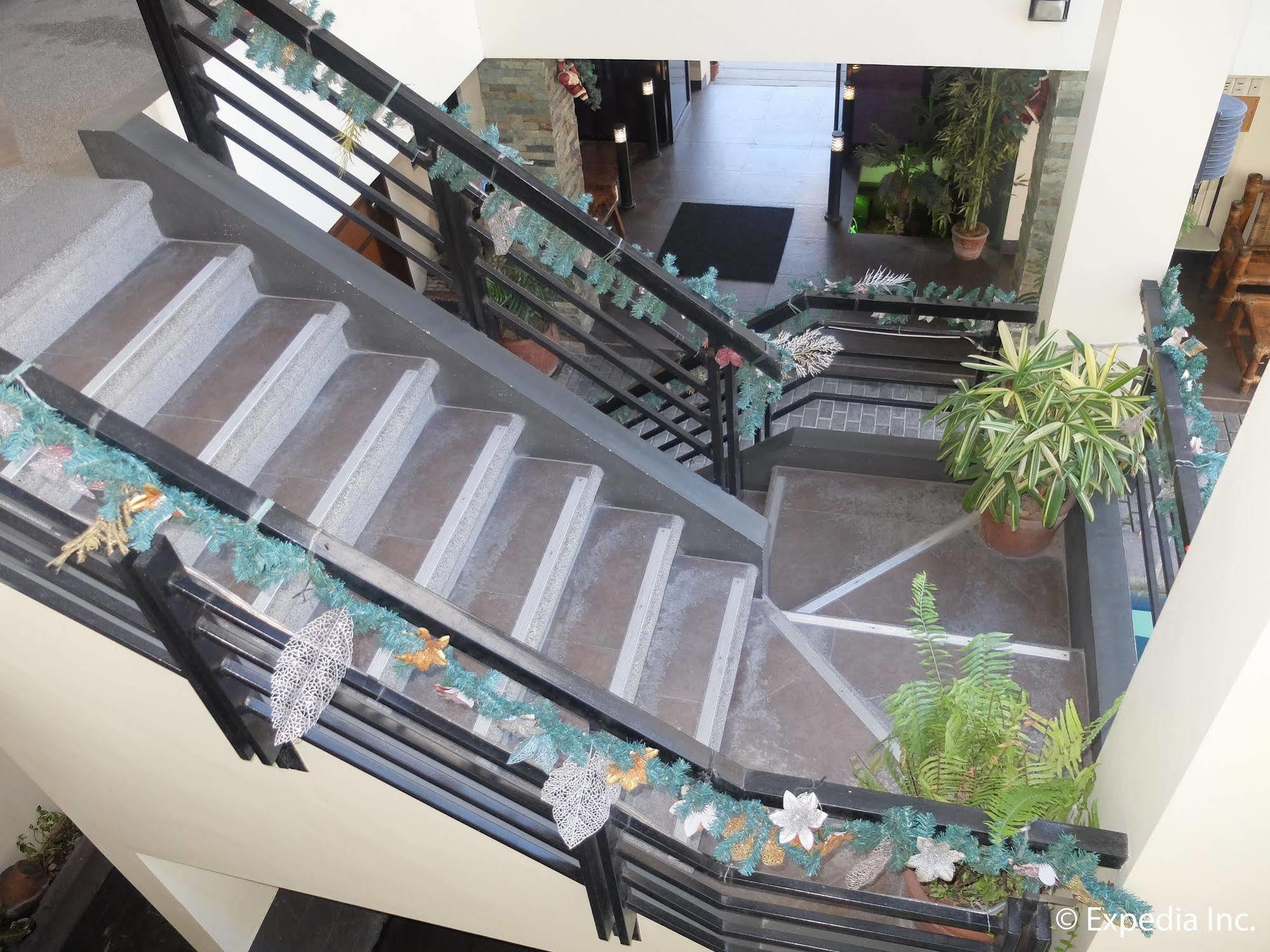 Elyseah Condotel อังเฮเลส ภายนอก รูปภาพ