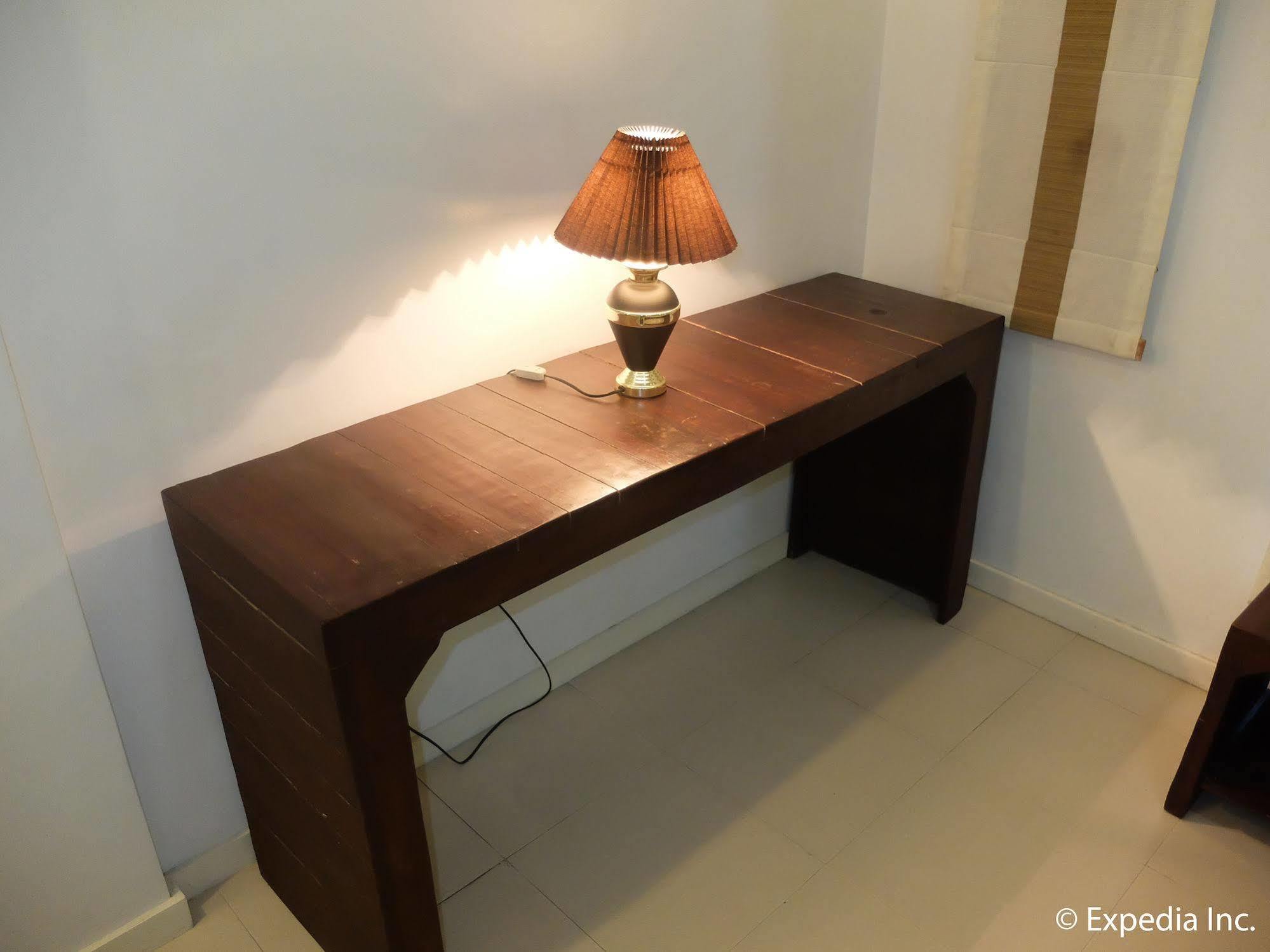Elyseah Condotel อังเฮเลส ภายนอก รูปภาพ