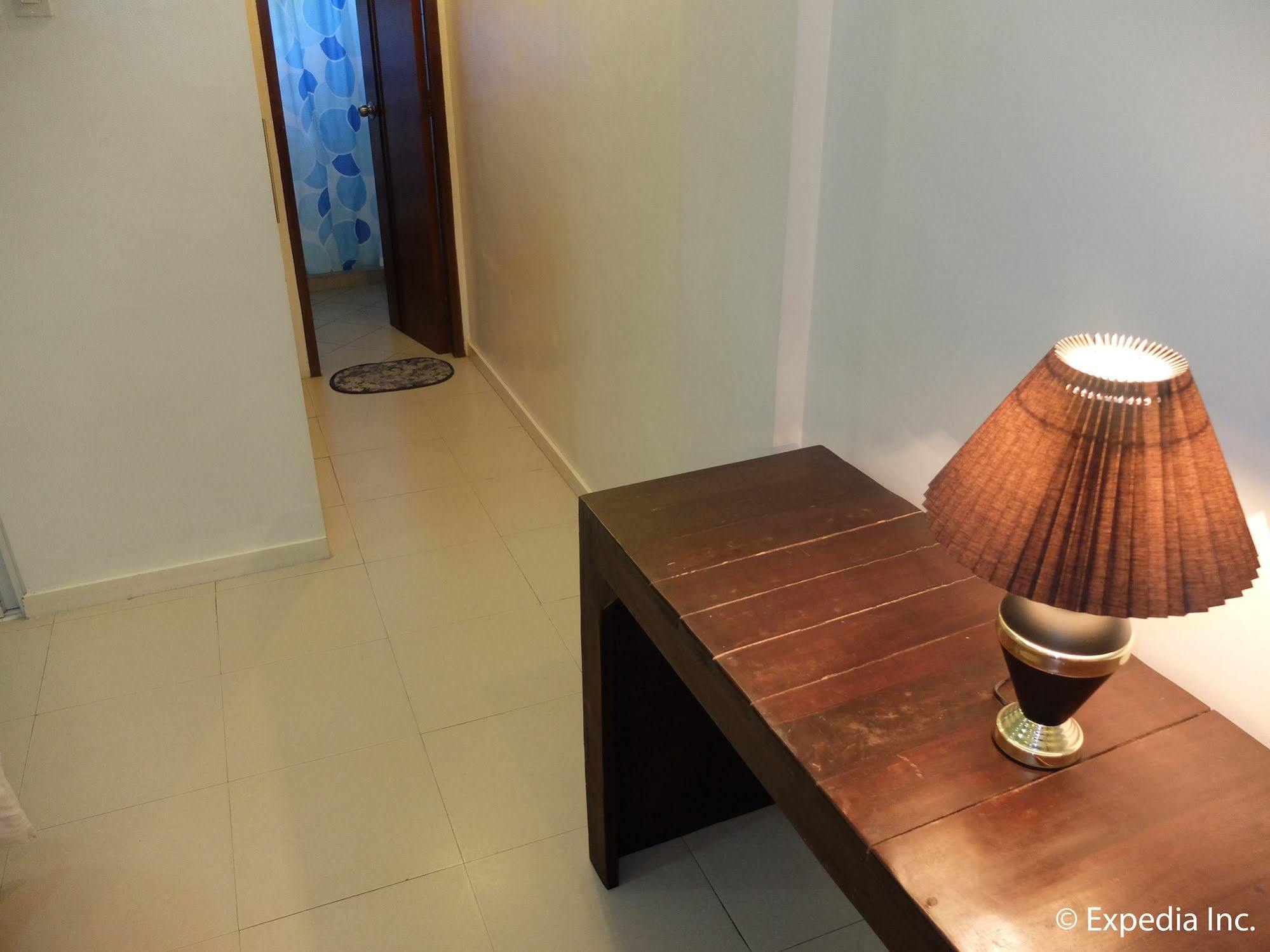 Elyseah Condotel อังเฮเลส ภายนอก รูปภาพ